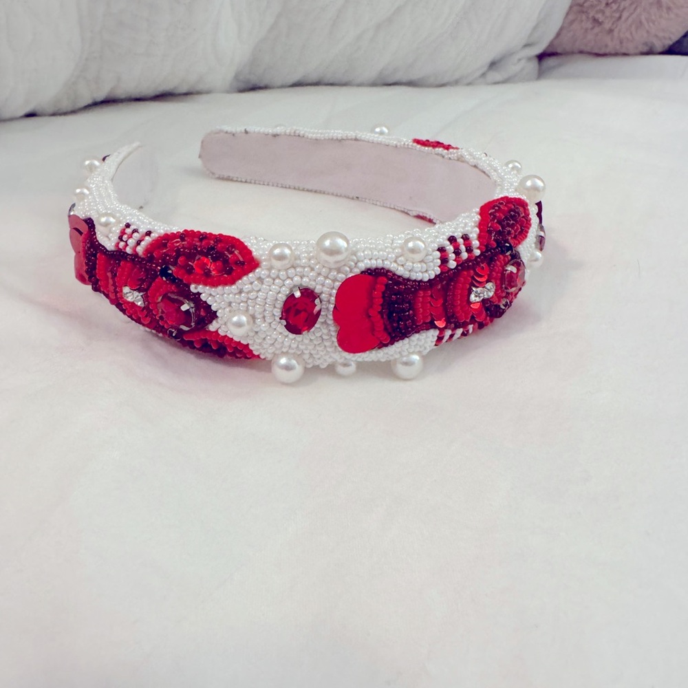 Beaded crawfish headband